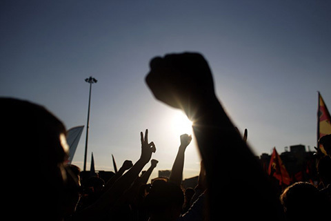 Protests clashes multiply, scores referred to Srinagar hospital Protests clashes multiply, scores referred to Srinagar hospital