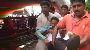 Tent collapses during PM’s Midnapore rally, 22 injured