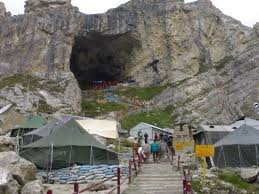 Amarnath Yatra 2018: Women pilgrim killed, 2 injured in road accident