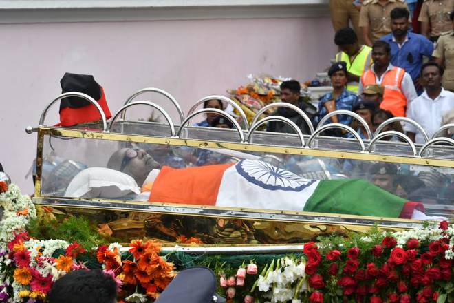 Karunanidhi laid to rest Karunanidhi laid to rest