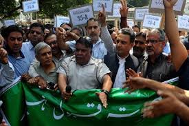 PDP protests in Srinagar against onslaught on Article 35-A