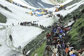 Amarnath Yatra resumes after two-day suspension, 454 pilgrims leave for Kashmir