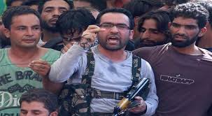 Police releases father of Hizb commander Riyaz Naikoo ‘detained’ during nocturnal raid