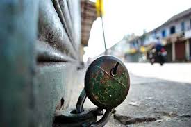 Pulwama shuts after Kongan family claims kin among militants killed in Bandipora gunfight