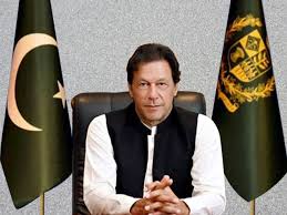 PM Imran leaves for Saudi Arabia on first official foreign trip