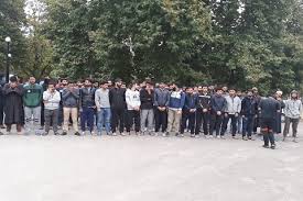 Kashmir University students offer prayers in absentia to Mannan, associate