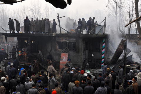 Kulgam gunfight: Two militants, army man killed; two CRPF personnel wounded