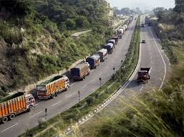 One-way traffic on Srinagar-Jammu, Leh highways and Mughal road