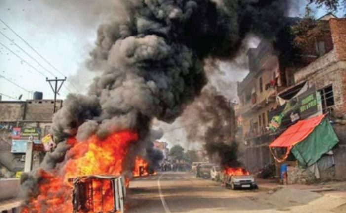 Kashmiri employees to lead protest march to Secretariat on Monday against attacks on them Kashmiri employees to lead protest march to Secretariat on Monday against attacks on them