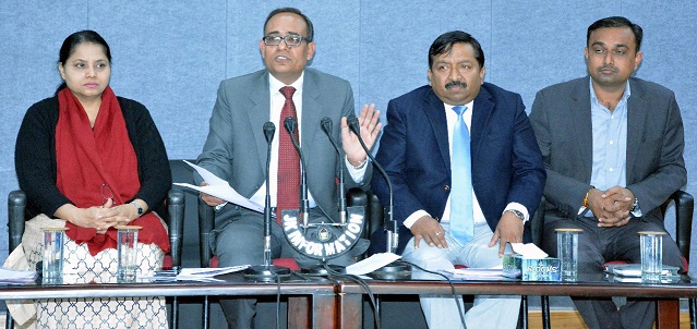No change in stance on Article 35A; only elected govt can take stand: J&K govt No change in stance on Article 35A; only elected govt can take stand: J&K govt