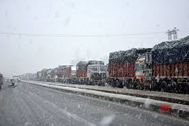 Fresh landslides block highway again Wednesday Fresh landslides block highway again Wednesday