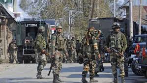 Three hit by pellets in clashes near Handwara gunfight site
