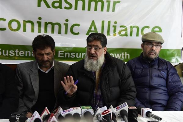Valley traders call for shutdown tomorrow