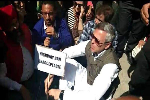 Omar leads National Conference protest against Kashmir highway ban