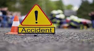 Five injured after army vehicle hits car in south Kashmir, one critical
