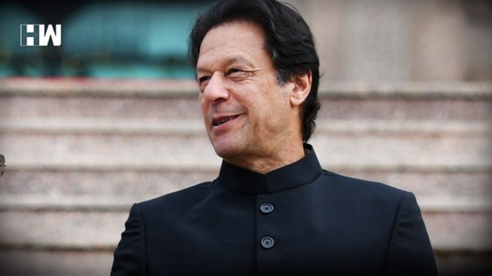 Imran Khan again rakes up Kashmir issue on Pak’s Independence Day Imran Khan again rakes up Kashmir issue on Pak’s Independence Day