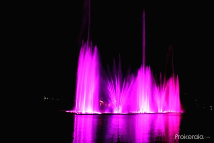 Governor launches Musical Fountain at SKICC