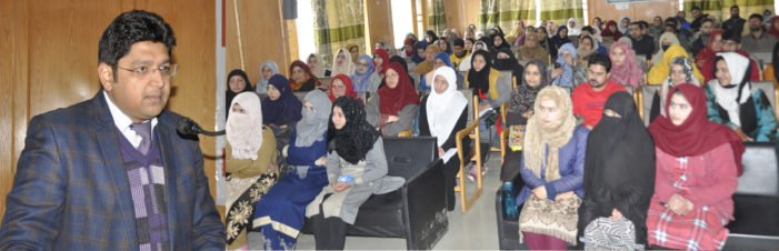 Quiz competition, debate held in Pulwama