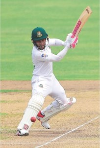 Mushfiqur’s double century helps BD take charge