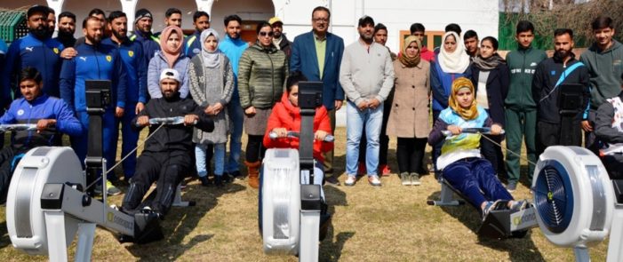 Govt to boost water sports in JK: Navin Choudhary