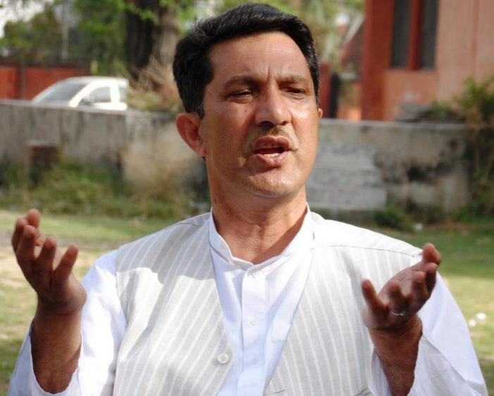 In Protest Against Binning Special Status, Qayoom Wani Gives Up Politics