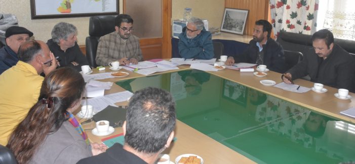 Commissioner SMC reviews AMRUT works
