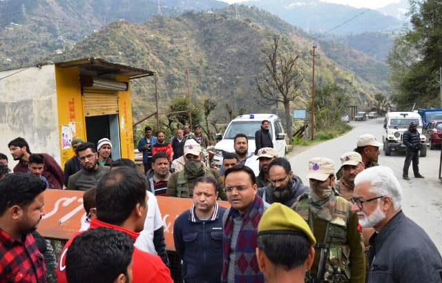 DDC Doda visits Assar screening point
