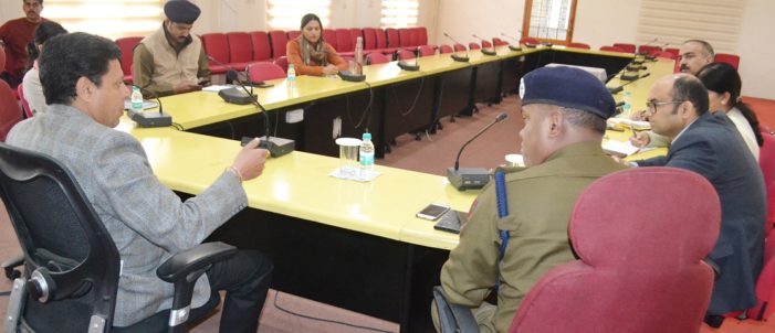Div Com reviews measures to combat the spread of COVID-19