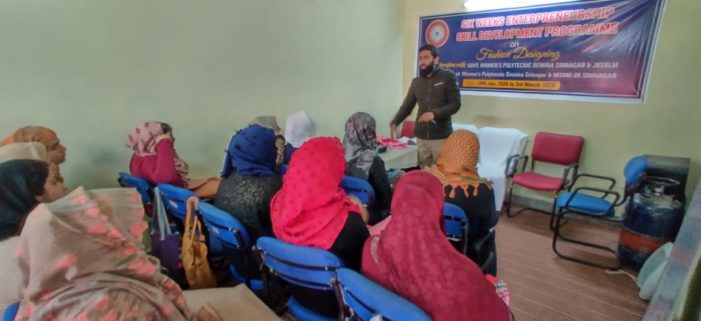 Six week entrepreneurship skill development program concludes at women’s polytechnic