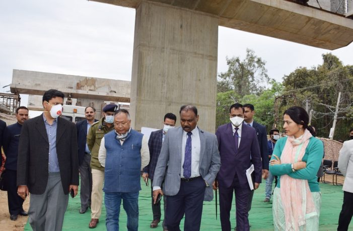 Lt Governor conducts extensive tour of Jammu city, adjoining areas