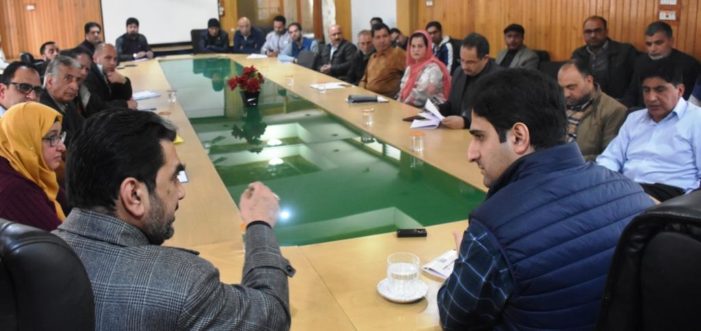 Mayor meets management of private hospitals of City