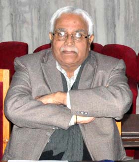 Vijay Bakaya resigns from National Conference
