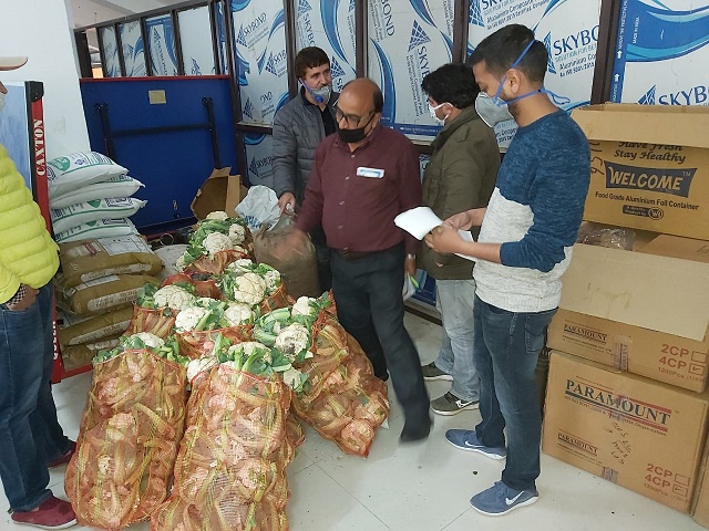 Agriculture Department Doda contributes vegetables to the district kitchen
