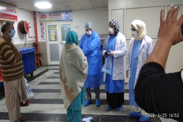 Five Covid 19 patients discharged from JLNM Hospil:Dr Bilqees Five Covid 19 patients discharged from JLNM Hospil:Dr Bilqees