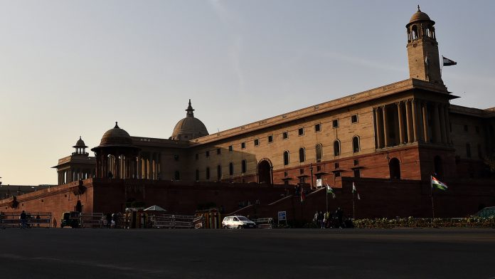 Home ministry to act against officials who fail to check lockdown violations in their areas