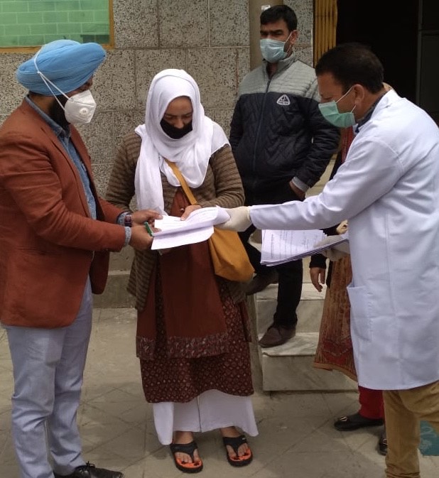 34 more persons discharged after completing two-week quarantine period in Srinagar