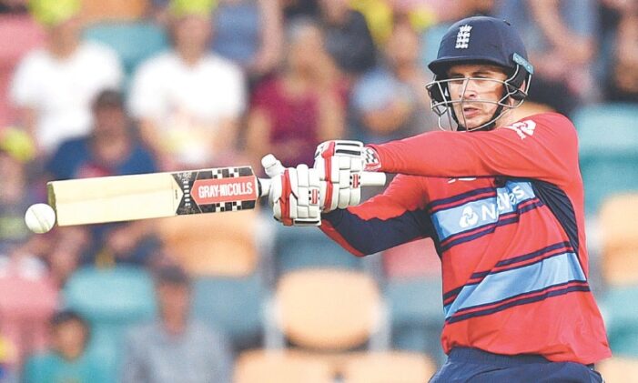 ‘Hales deserves second chance at international level’