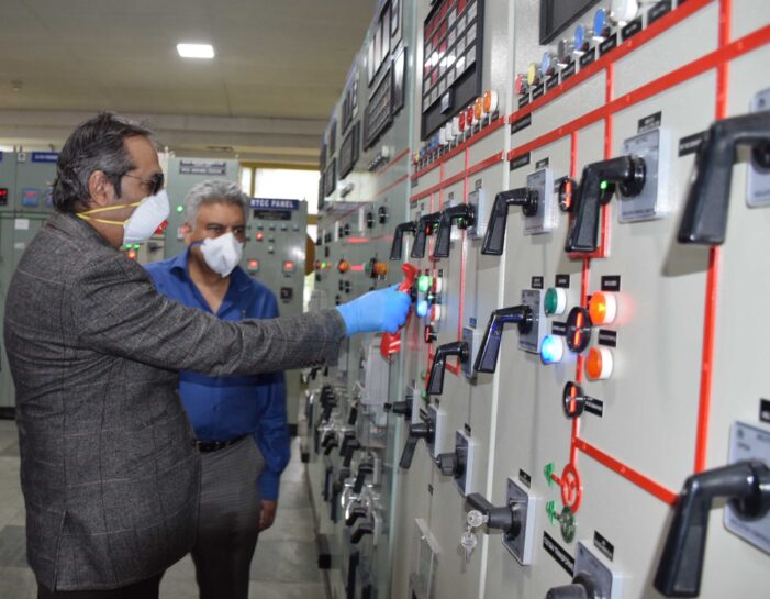Advisor Baseer Khan inaugurates 50 MVA Power Transformer at Grid Station Khunmoh