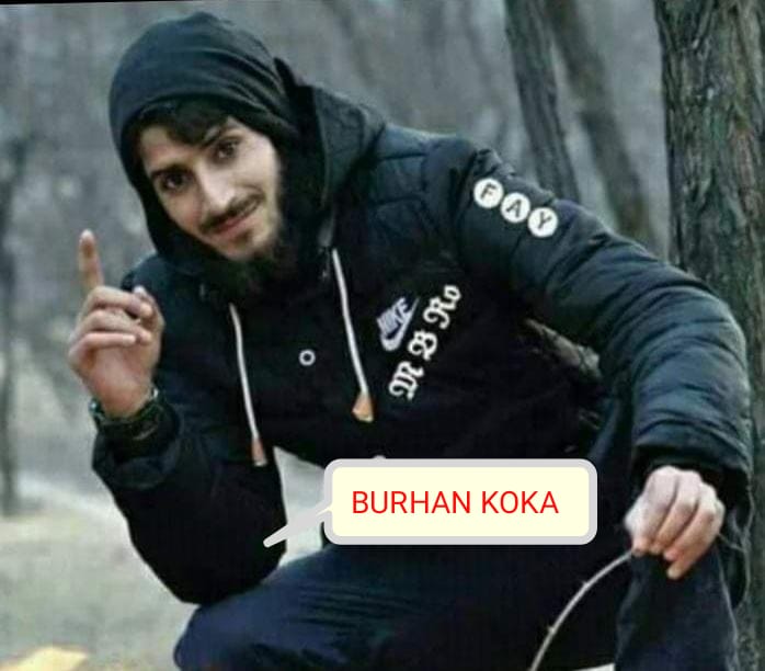 Shopian family visits grave of militant commander Burhan Koka in Sonmarg