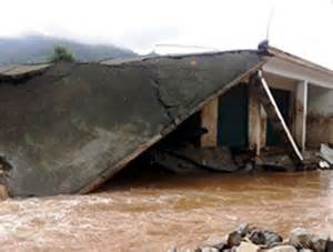 Houses Damaged, Vehicles Washed Away After Cloud Burst In Jammu And Kashmir’s Poonch