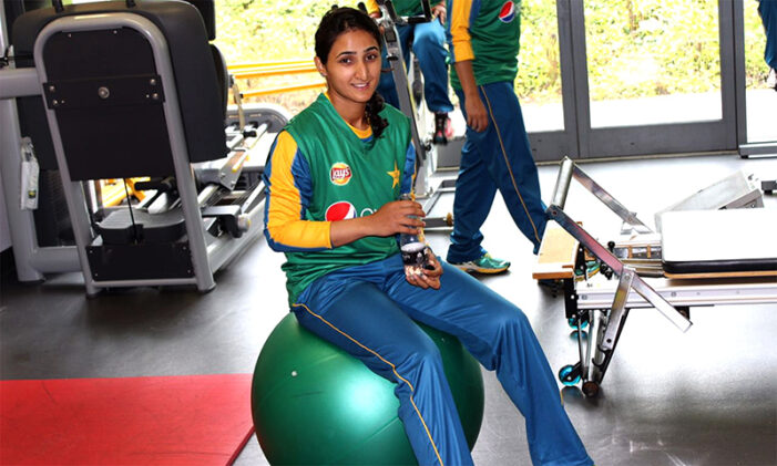 Bismah retained as captain as PCB awards central contracts to nine women cricketers