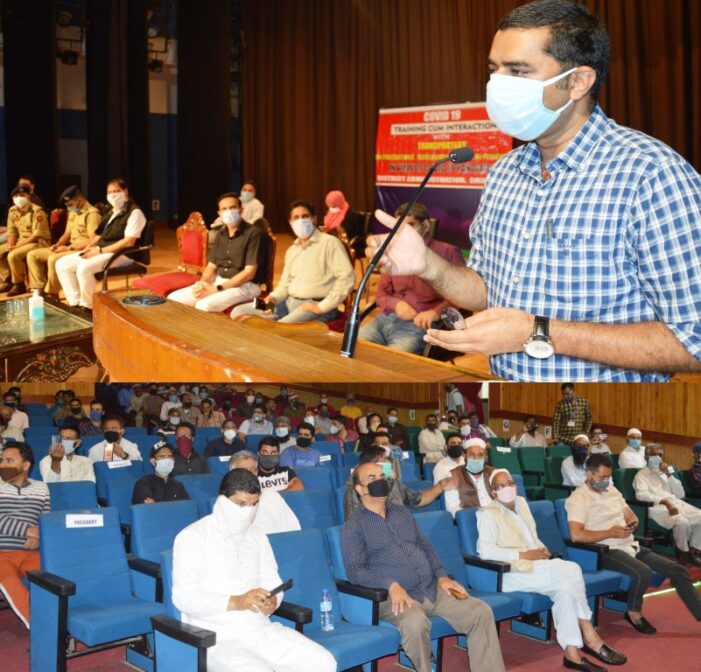 DC Srinagar interacts with transporters, auto-rickshaw operators