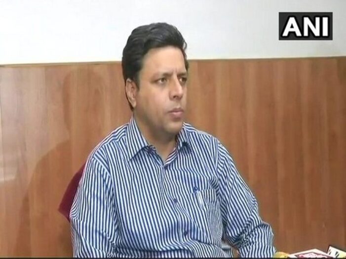 Centres of excellence in J&K to attract professionals: Div. Com. Jammu