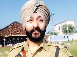 Suspended J-K DSP Davinder Singh moves Delhi court seeking bail
