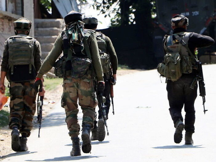 Massive searches carried out along International Border ahead of Amarnath Yatra Massive searches carried out along International Border ahead of Amarnath Yatra