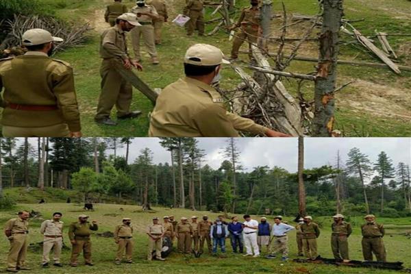 Forest Deptt retrieves 800 kanals encroached land in Magam
