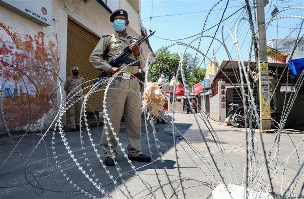 Strict lockdown restrictions re-imposed in parts of Kashmir after spike in COVID-19 cases