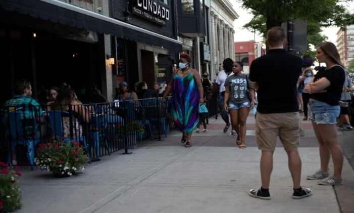US coronavirus cases rise by 47,000, biggest one-day spike of pandemic