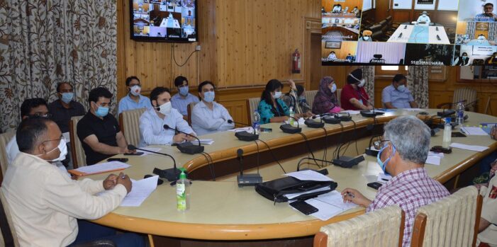 Prepare for effective home isolation, quarantine of patients: Div Com to DCs