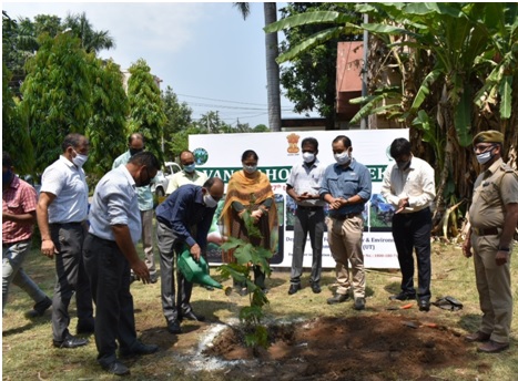 Greening Jammu: UFD Jammu conducts plantation drive in GWC Gandhinagar